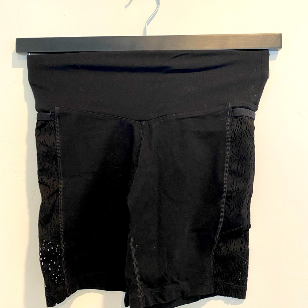 Pink legging shorts